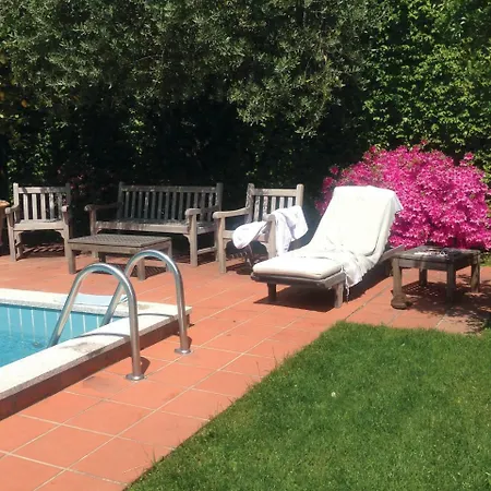 Marina & Pool צ'רנוביו